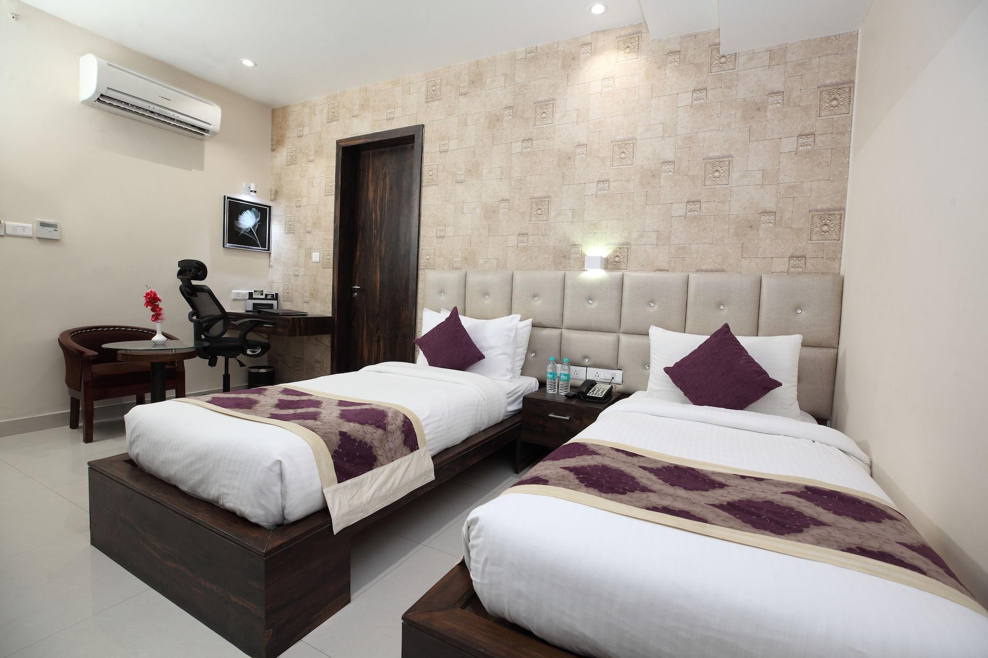 Pinnacle By Click Hotels, Lucknow Eksteriør bilde