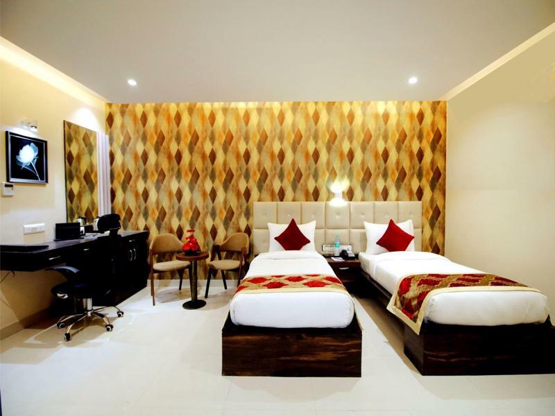 Pinnacle By Click Hotels, Lucknow Eksteriør bilde
