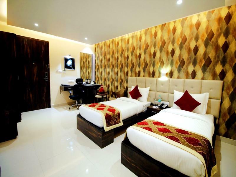 Pinnacle By Click Hotels, Lucknow Eksteriør bilde
